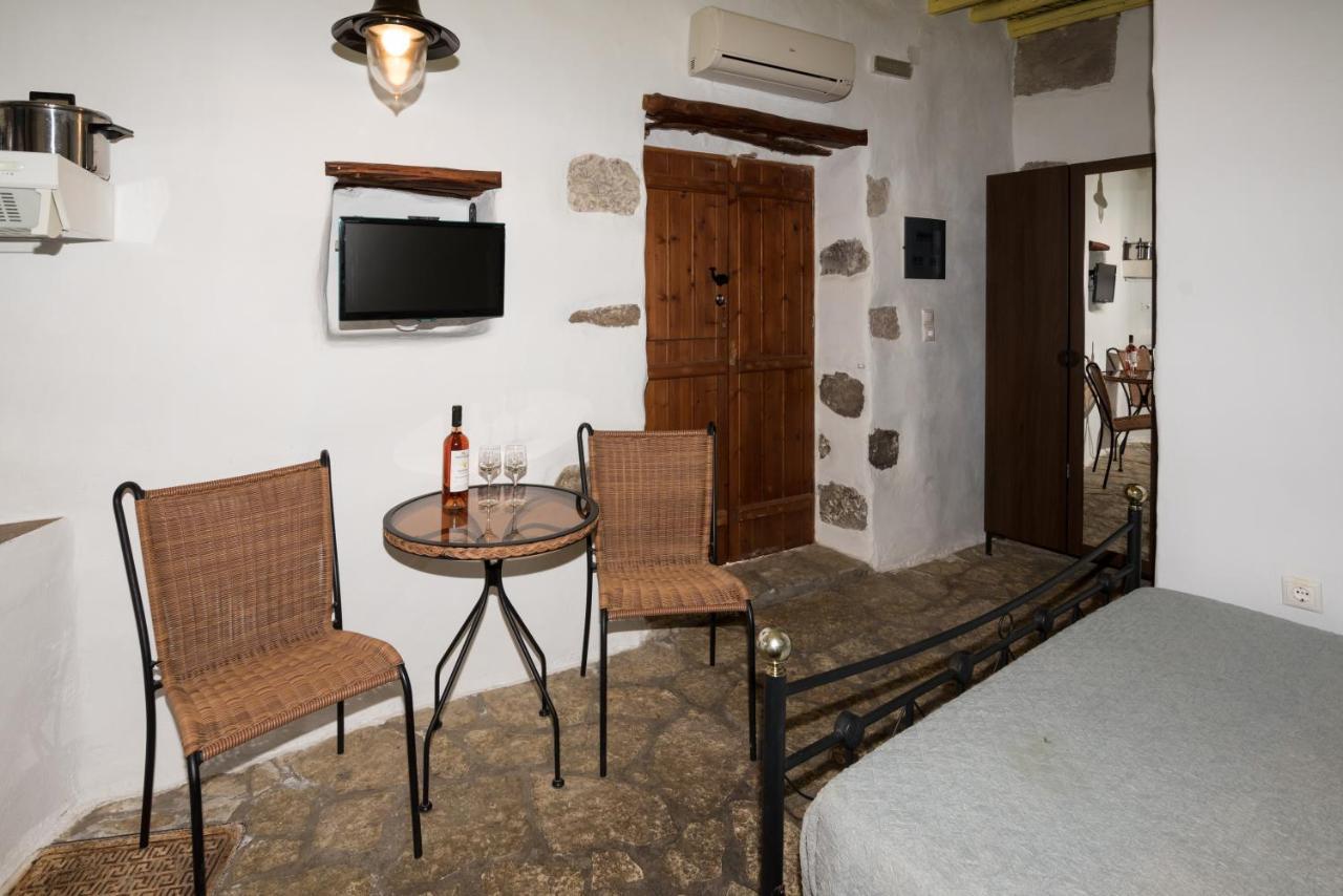 Αlexandra Studio Apartment Plaka  ภายนอก รูปภาพ