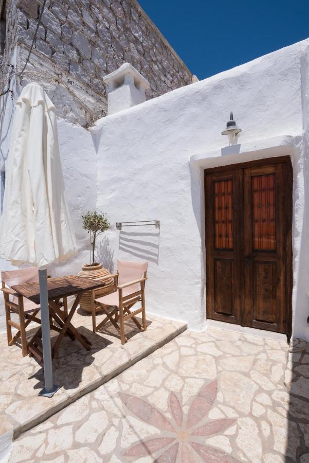 Αlexandra Studio Apartment Plaka  ภายนอก รูปภาพ